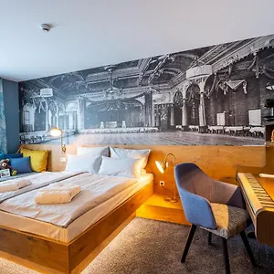 navštívit hotel